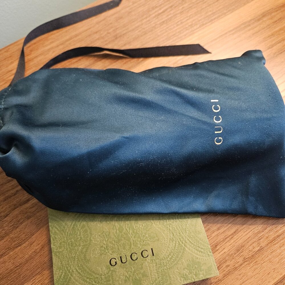 New Gucci Sunglasses - Picture 2 of 8